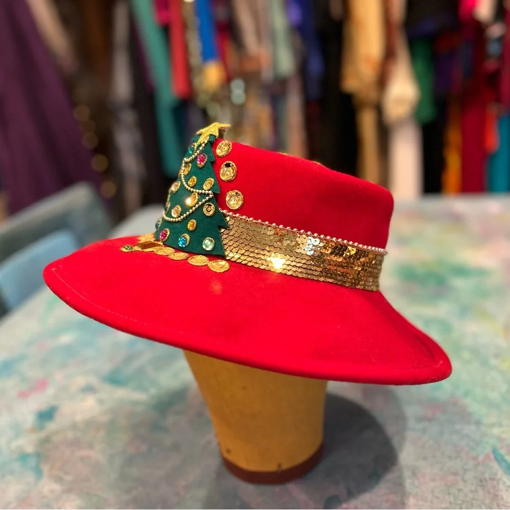 Vintage Christmas 🎄 Hat